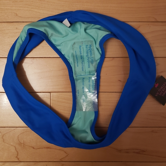 Victoria's Secret Cheeky Bikini Bottoms - Picture 5 of 5